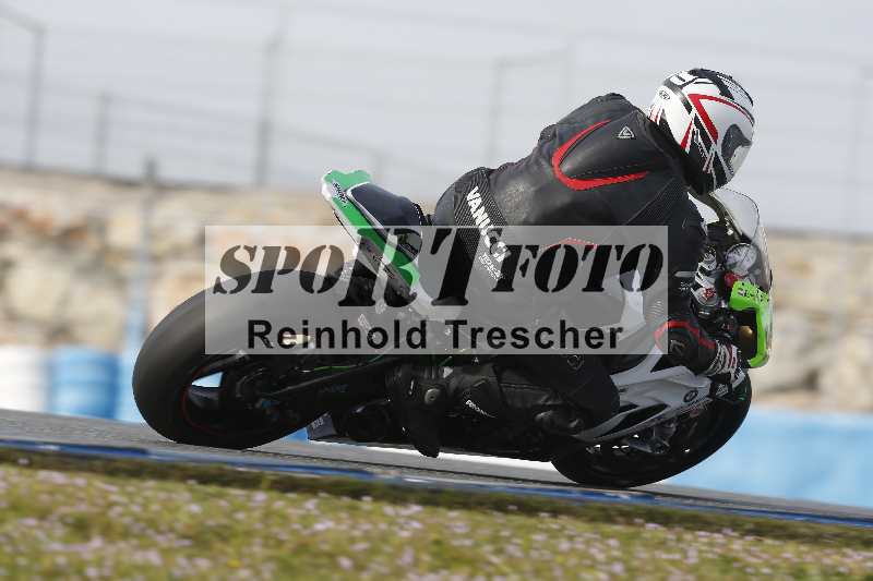 /02 29.01.-02.02.2024 Moto Center Thun Jerez/Gruppe gruen-green/965